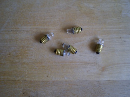 Replacement bulbs 2v - 1.2v, for
