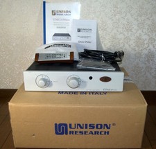 UNISON RESEARCH Amplifier