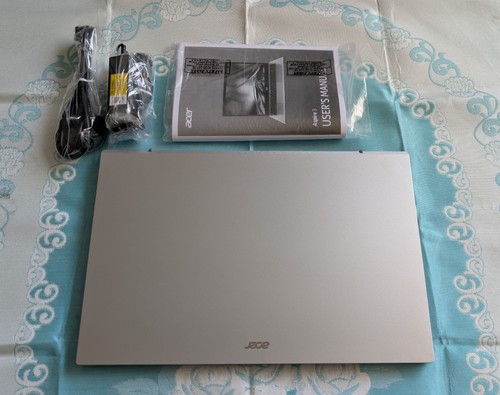 Acer aspire laptop - 3, |