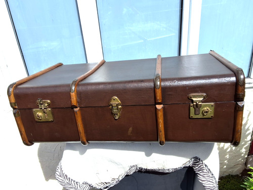Large vintage brown steamer - brown,