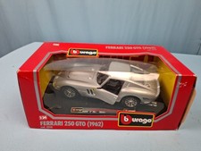 Bburago 1:24 SCALE DIE-CAST