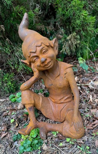 Cast iron seated - cast, pixie