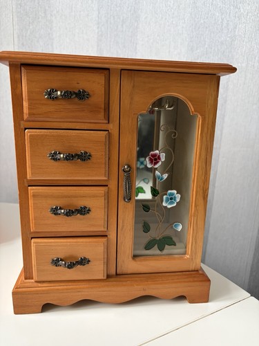 Vintage wooden jewellery - vintage,