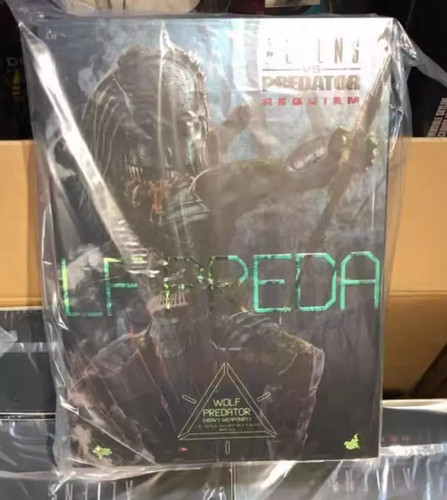 New hot toys mms443 - new,