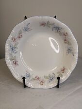 Queen's: Claire - Cereal /