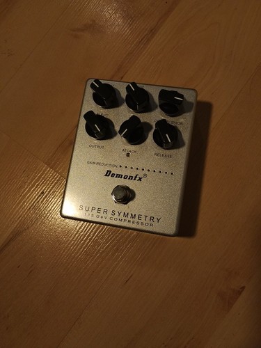 Demon super symmetry bass - fx,