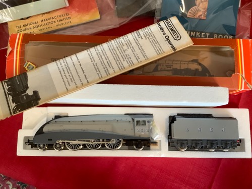 Hornby silver fox boxed - fox, train