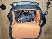 Canon EOS 700D DSLR + 18-55mm