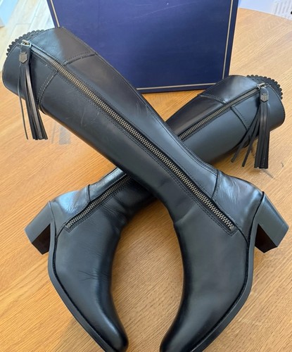 Fairfax favor regina black - fairfax,