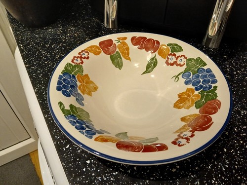 Staffordshire chianti serving - staffordshire,