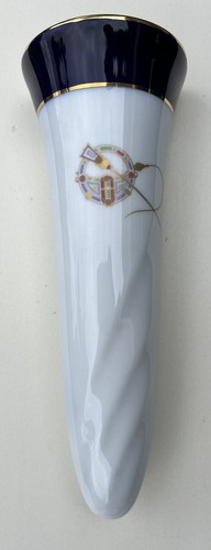 Stunning wall vase made - stunning,