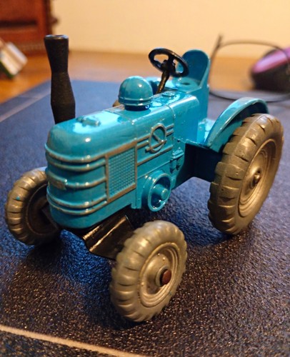 Dinky field marshall 301 - dinky,