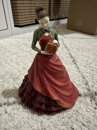 Royal doulton pretty ladies - royal,