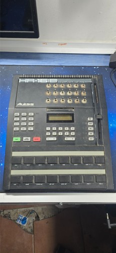 Alesis 16b drum machine - hr-16b,