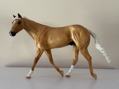 Walter sheryl leisure - leisure, resin