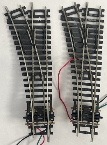 Pair motorised hornby r8072 - pair, of