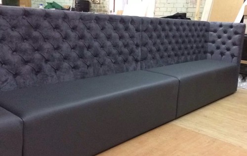 Restaurant booth seating - restaurant,