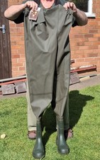 Chest Waders Waterproof UK