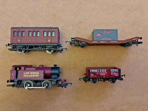 Hornby railway lion - hornby, works