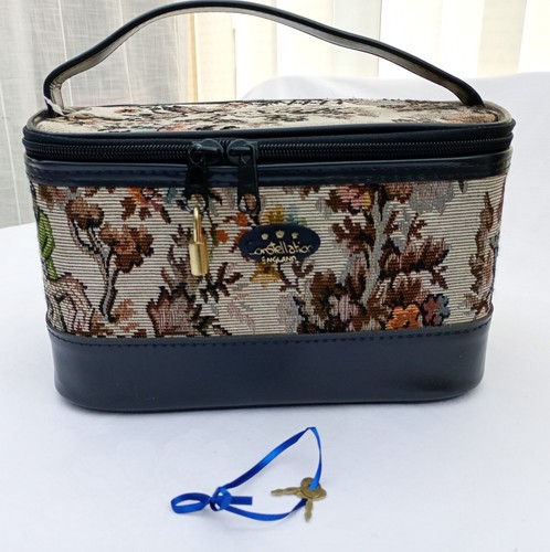 Vintage 1970 constellation - vintage,