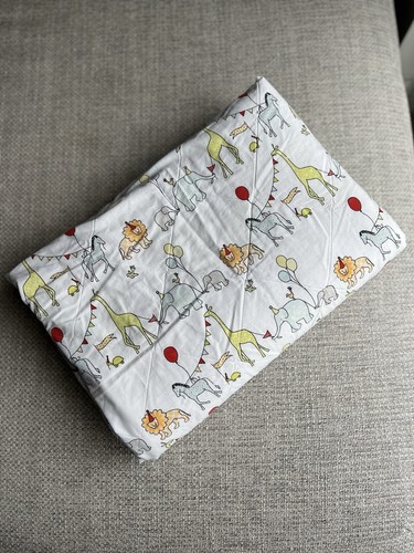 Circus parade quilted - circus,
