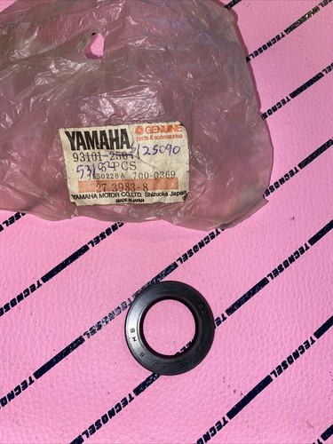 Yamaha oem nos oil seal - oil,