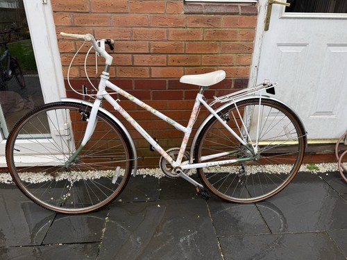 Ladies rare vintage raleigh - ladies,