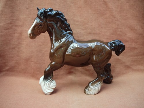 Beswick cantering shire - beswick,