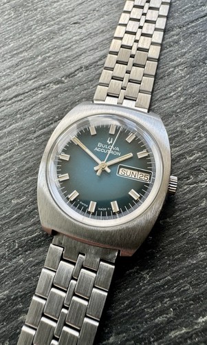 Vintage bulova accutron day - vintage,