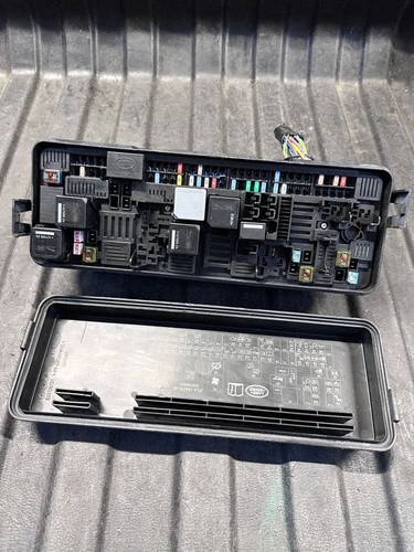 Land rover discovery - 5, 2018