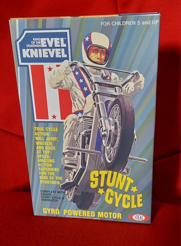 Evel knievel stunt - knievel, box(