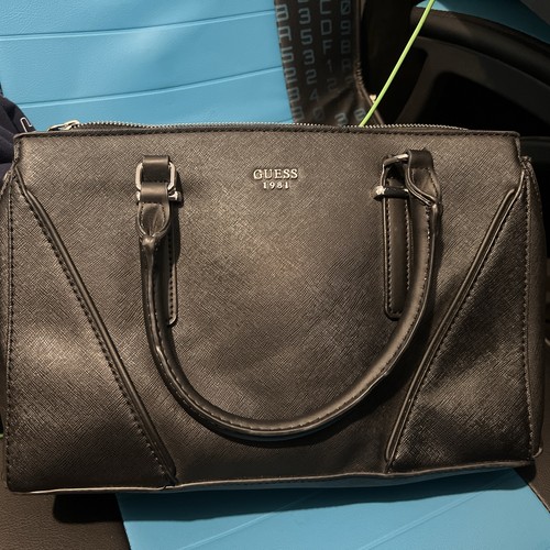 Guess handbag with shoulder - handbag,