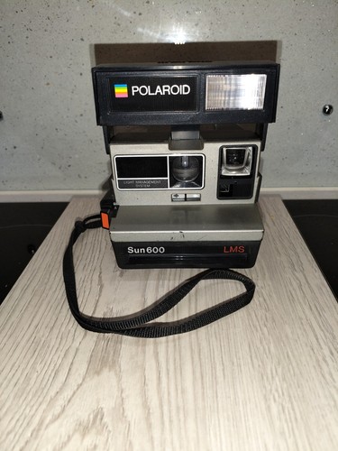 Polaroid sun 600 lms instant - sun,