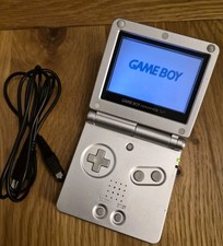 Nintendo Game Boy Advance SP