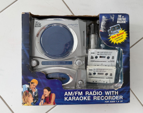 The singing machine portable - singing,