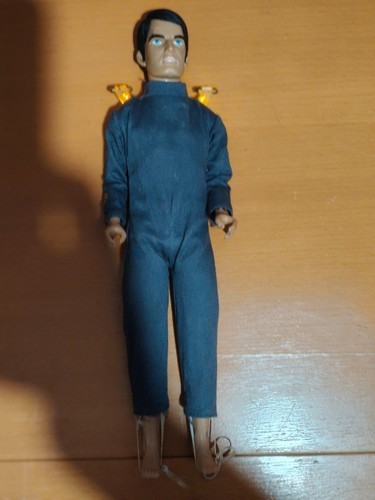 Vintage 2001 pedigree captain - vintage,