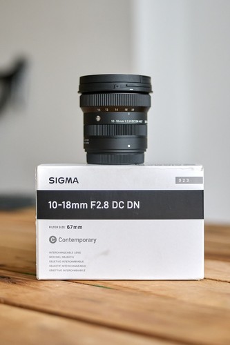 Sigma 18mm dc dn - 10-18mm, f2.8