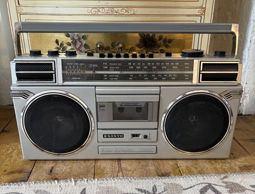 Sanyo 9927lg stereo radio - m-9927lg,