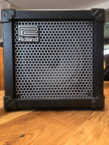 Roland cube very goog - 15,