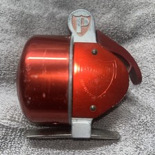 Pflueger Saturn 84 fishing