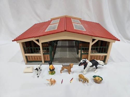 Schleich horse stable barn - horse,