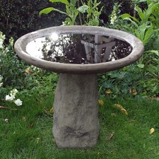 Staddle Design Stone Garden