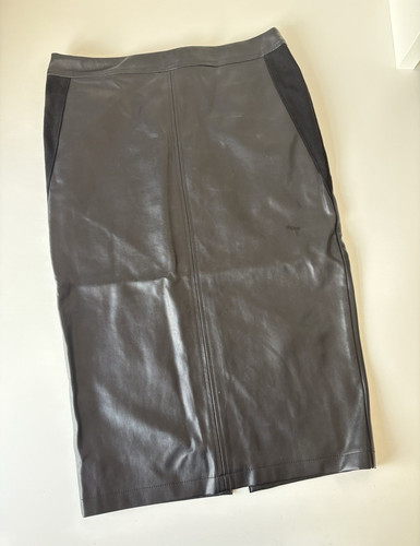 Women 10 black - 10, faux