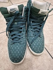 Nike Womens Hidden Wedge Heel