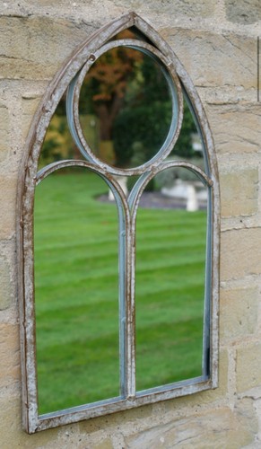 Small arched gothic style - small,