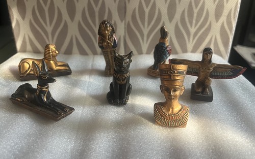 Set miniature ancient - of,