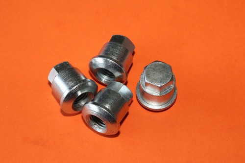 Bsa a10 rear wheel sprocket - bsa,