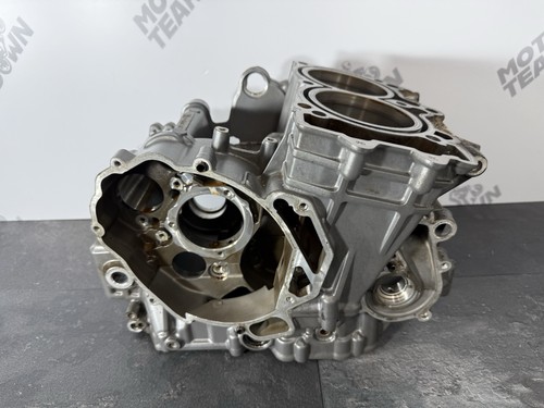 Ktm duke 890 2021 crankcases - ktm,