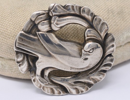 Genuine vintage 1940s - genuine,
