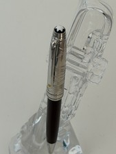Montblanc style luxury